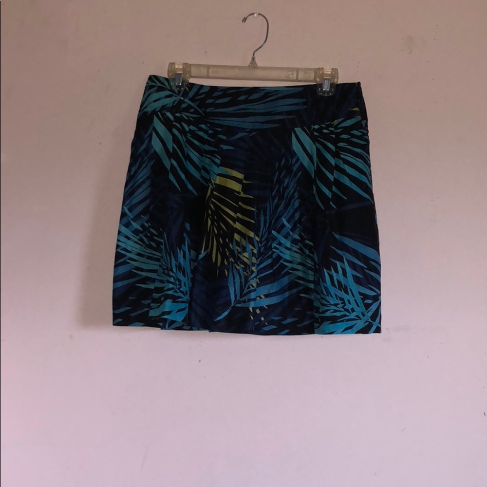 Patterned skirt.